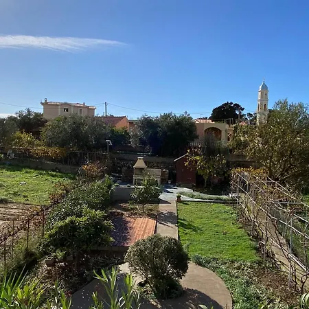 Holiday home House With A Garden In The